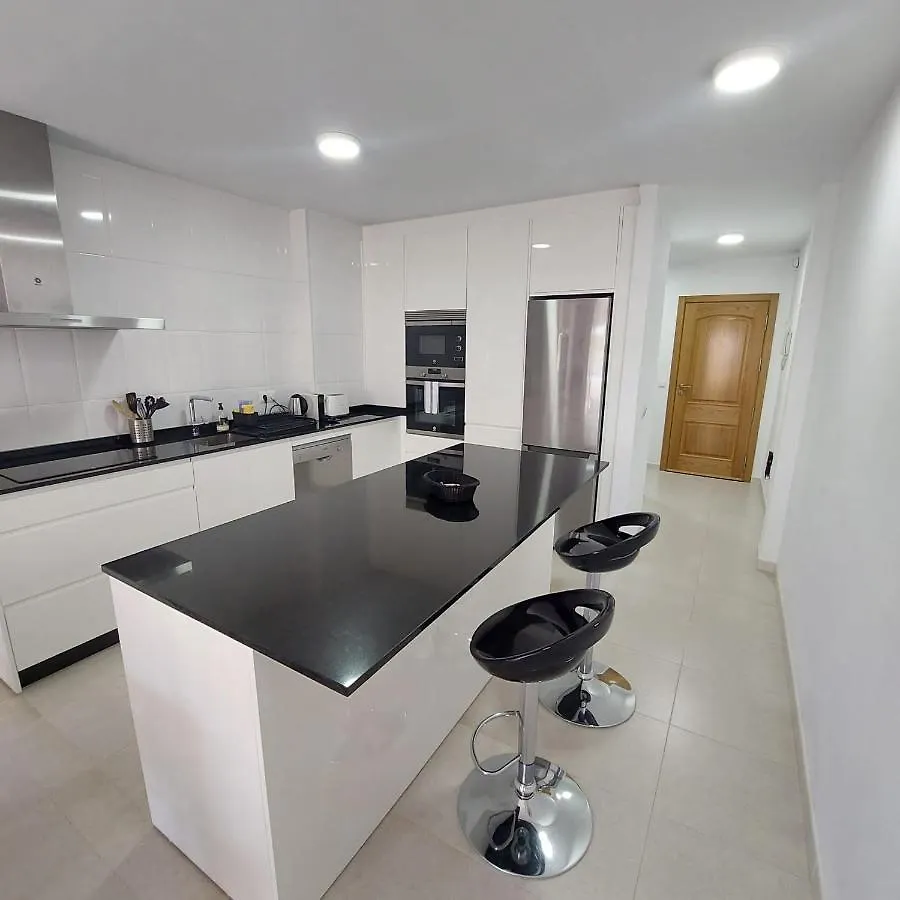Apartamento Frente A La Playa Piso 3 Estepona 0*,